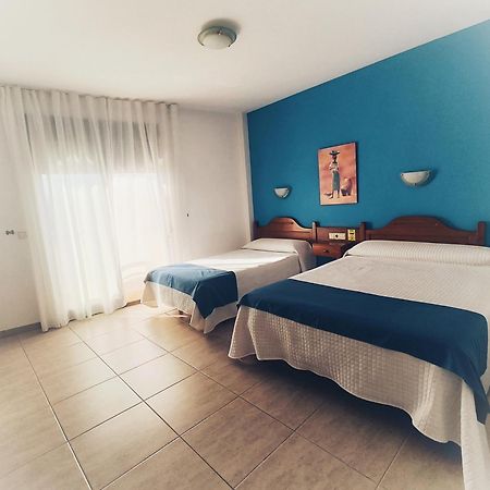 Hotel Rosi Бенікарло Екстер'єр фото