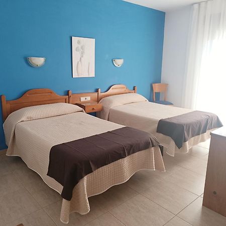 Hotel Rosi Бенікарло Екстер'єр фото